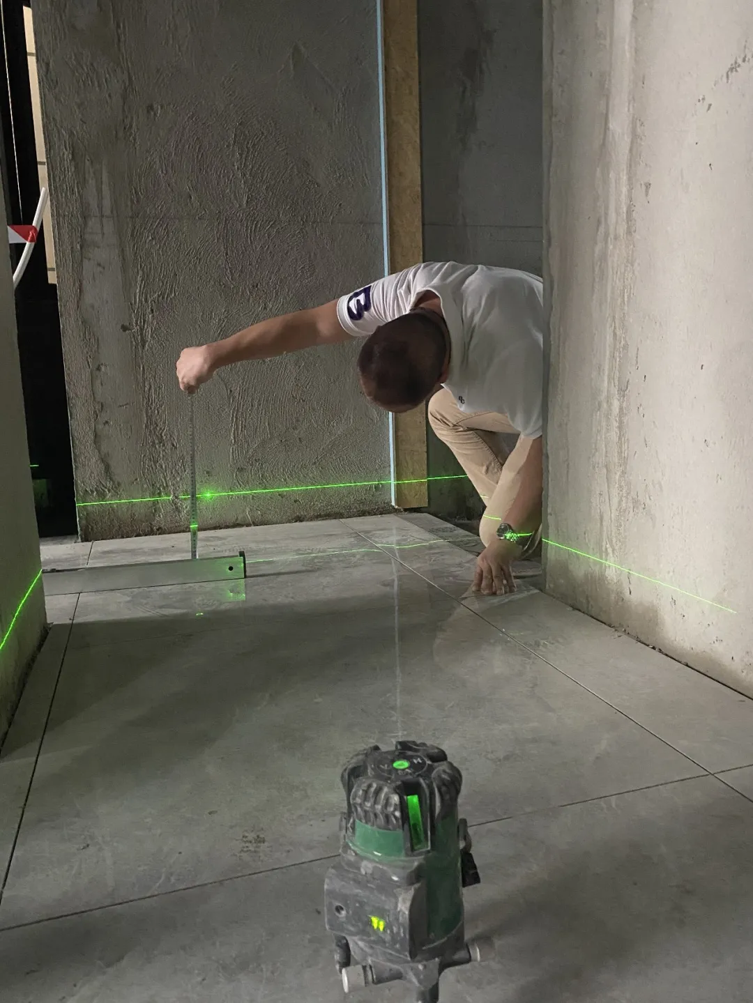 如东第一锤心怀责任心存敬畏工程质量不够精细砸掉重来